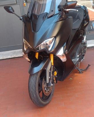 Yamaha T Max 530 SX