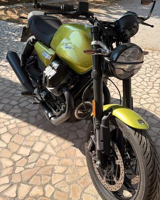 Moto Guzzi V7 Sport