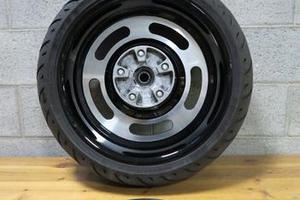 Cerchio posteriore originale Harley V-Rod
