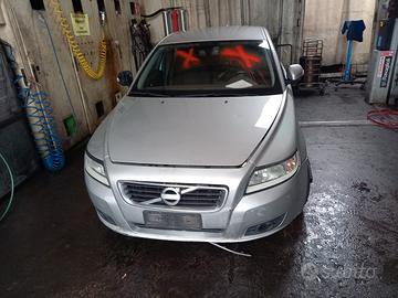 ricambi volvo v50 anno 2010