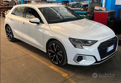 Audi A3 Sportback 35 TDI S tronic | Garanzia Audi