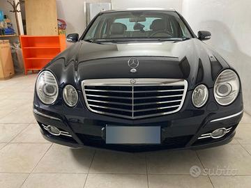 Mercedes Benz : berlina E 280 EVO AVANTGARDE V6 19