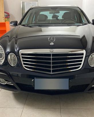 Mercedes Benz : berlina E 280 EVO AVANTGARDE V6 19