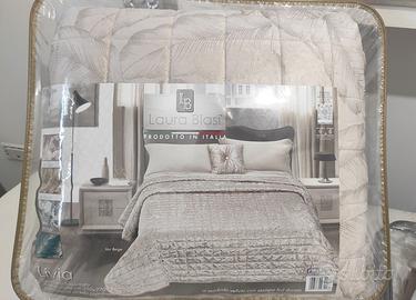 Copriletto trapuntato matrimoniale