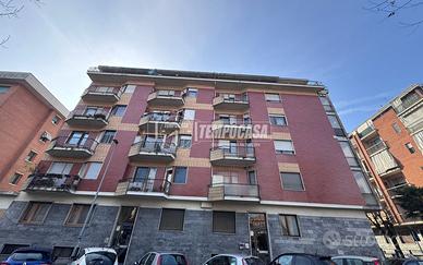 TRE LOCALI RISTRUTTURATO