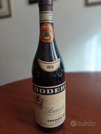 bottiglia Fratelli Oddero BAROLO 1974 – Livello Pe