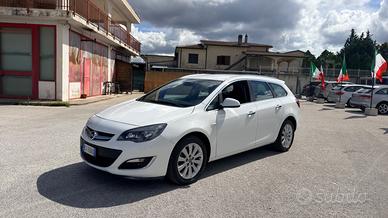 Opel Astra 1.7 CDTI 110CV Sports Tourer Cosmo