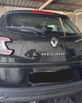 PORTELLONE POSTERIORE COMPLETO RENAULT Megane S. W