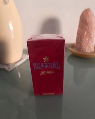 Profumo uomo Scandal JPG