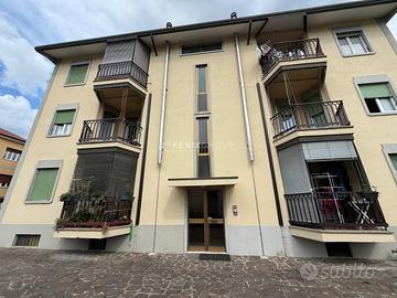 TRILOCALE IN VIA ORTIGARA 16 A VIMERCATE