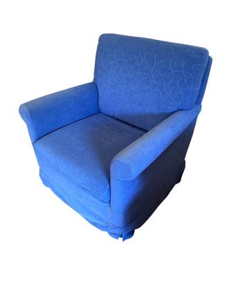 Coppia di poltroncine blu in tessuto