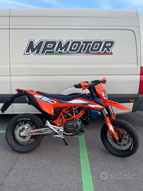 Ktm 690 SMC Supermoto