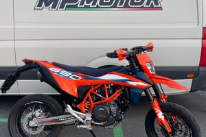 Ktm 690 SMC Supermoto
