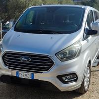 Ford Tourneo Custom 2019 - 2.0 TDCi 8 POSTI LB AUT