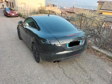audi TT MK2 2010 2.0L benz 200 cv