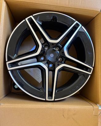 Cerchi originali Mercedes AMG 18” Classe A W177 A1