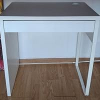 Scrivania Nuova Ikea Micke bianca 73x50 cm