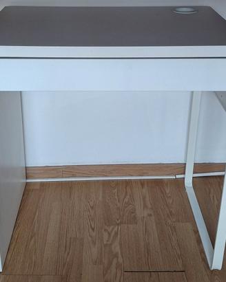 Scrivania Nuova Ikea Micke bianca 73x50 cm