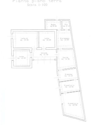 su lotto di 620 mq indipendente anni 50