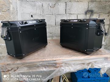 Givi trekker Outback 37 litri e 48 