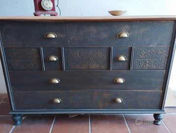 Comò cassettiera