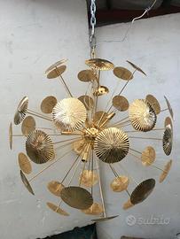 Lampadario raro con struttura in oro 24k unico