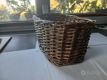 Vecchio Cestino In Salice Fatto  A Mano  Cm 35 X 2