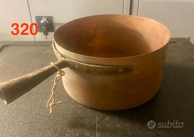 Padella RAME con manico . Pz vintage antiquariato