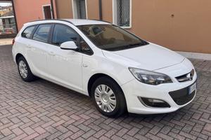 Opel Astra 1.7 CDTI 110CV Ok Neopatentati