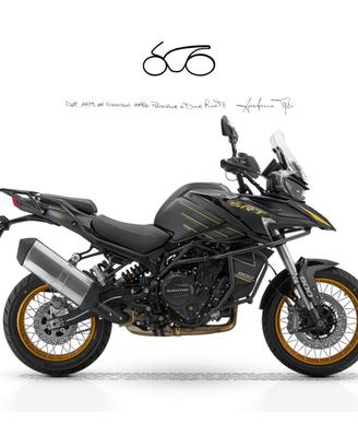 QJ MOTOR SRT 900 SX .