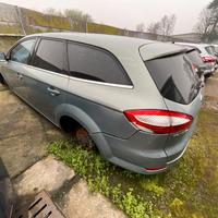 FORD MONDEO 2011 PER RICAMBI