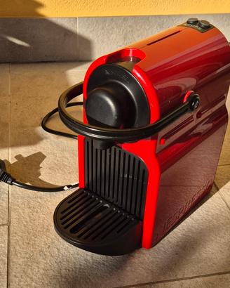 Nespresso Inissia De'Longhi Rossa