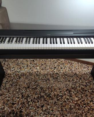 Pianola pianoforte digitale Yamaha P45