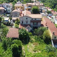 3 LOCALI A TRIESTE