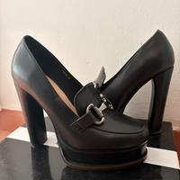 Décolleté Queen Helena