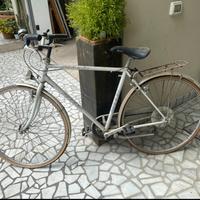 Bicicletta vecchia