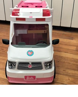 ambulanza di Barbie 