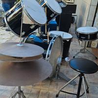 batteria tastiera casse