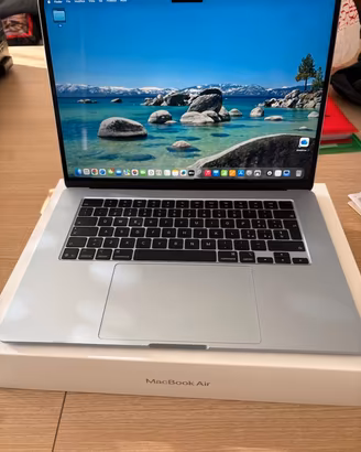 Apple MacBook Air 15" 16+256GB SSD M4 Chip (2025)