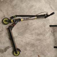 Monopattino oxelo mid 5 ripieghevole 