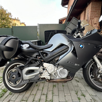 Bmw f800st