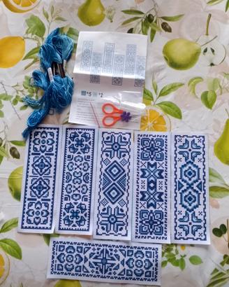 Kit punto croce segnalibri blu classici ricamo 