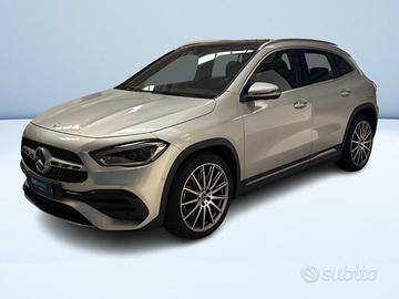 Mercedes GLA 250 Premium 4matic auto