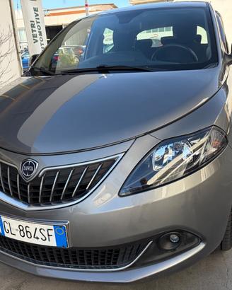 Lancia Ypsilon 1.0 FireFly 5 porte S&S Hybrid Gold
