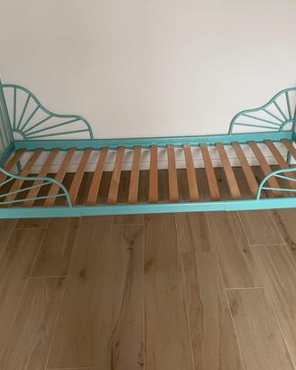 Letto con materasso