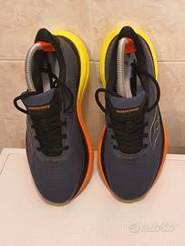 Scarpe Running Saucomy Triumph 23