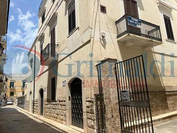 Casa Indipendente Trani [Cod. rif 3243466VRG]