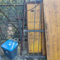 tavolo in ferro e ferro