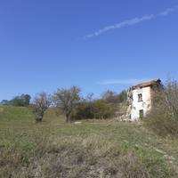 Terreno con un rustico piu annesso agricolo