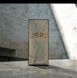 profumo yves Saint Laurent Libre Eau de Parfum.